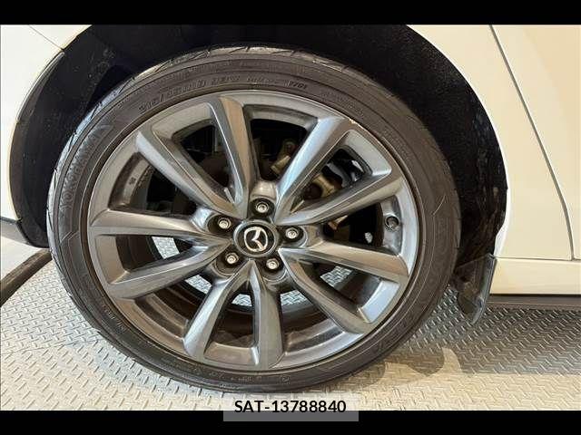 Mazda MAZDA3 2019-09 7725376-26