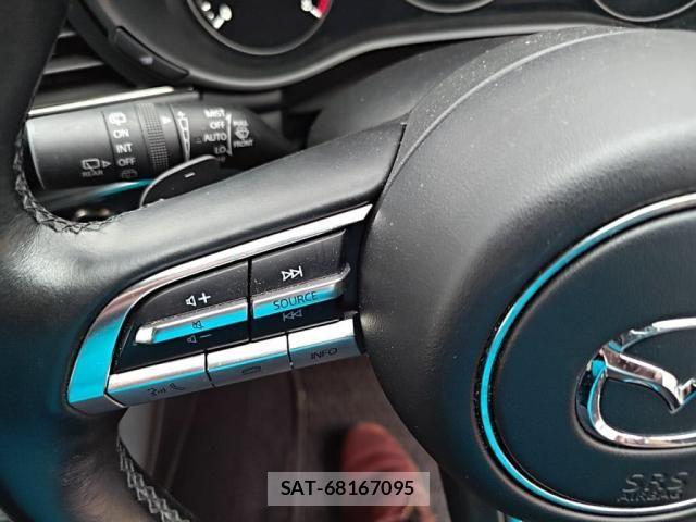Mazda MAZDA3 2022-08 7786782-14