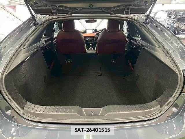 Mazda MAZDA3 2022-12 7786785-19