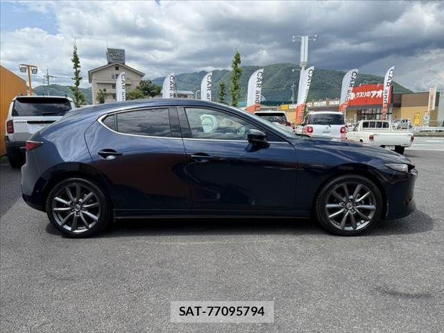 Mazda MAZDA3 2021-03 7786773-11