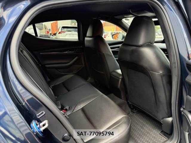 Mazda MAZDA3 2021-03 7786773-18