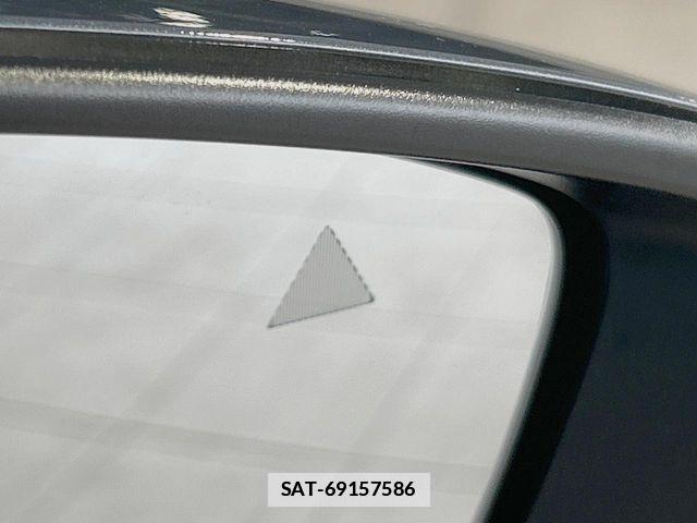 Mazda MAZDA3 2023-09 7877576-6
