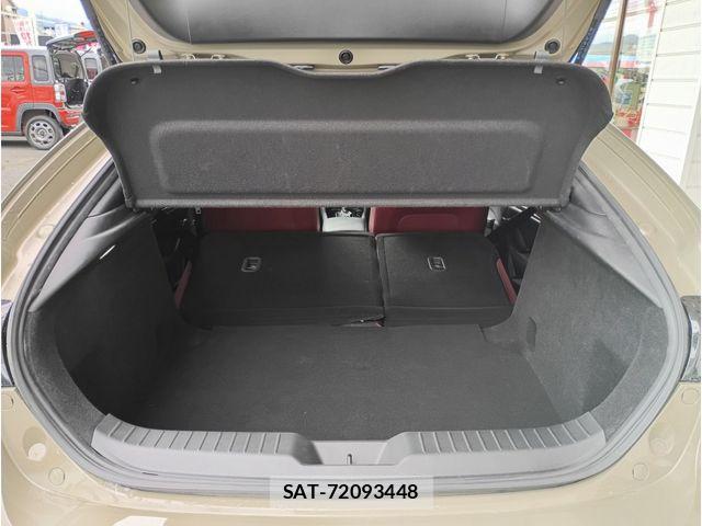 Mazda MAZDA3 2023-10 7877584-15