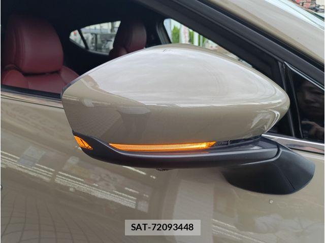 Mazda MAZDA3 2023-10 7877584-6