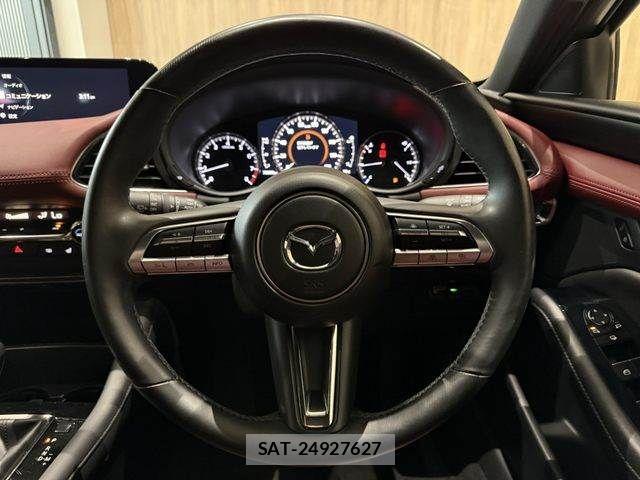 Mazda MAZDA3 2020-01 7902901-11