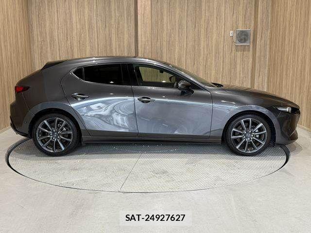 Mazda MAZDA3 2020-01 7902901-16