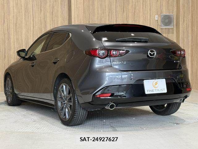 Mazda MAZDA3 2020-01 7902901-19