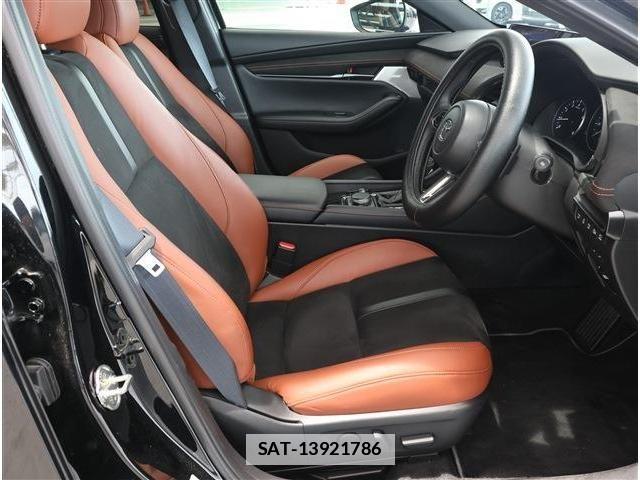 Mazda MAZDA3 2024-11 7902899-12