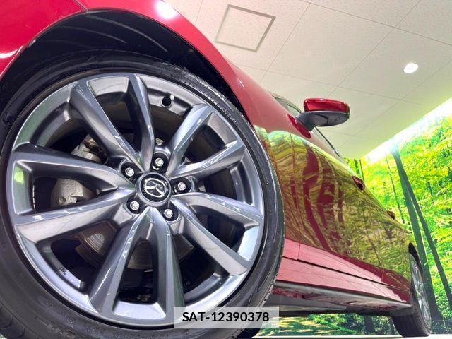 Mazda MAZDA3 2019-07 7962532-13