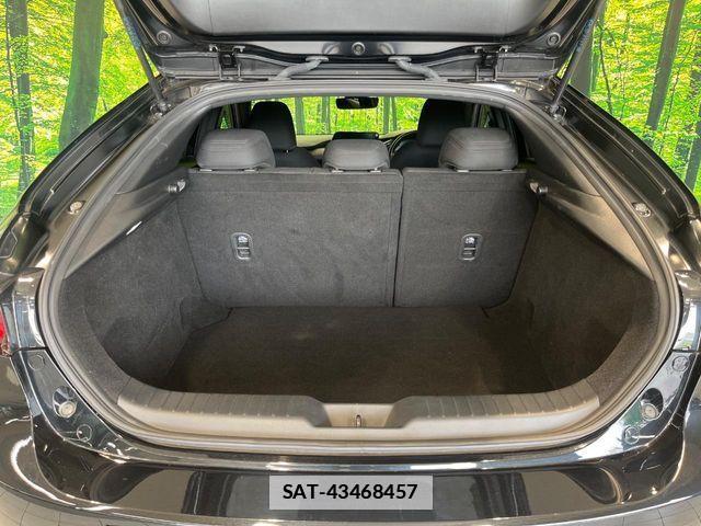 Mazda MAZDA3 2022-04 7962525-9