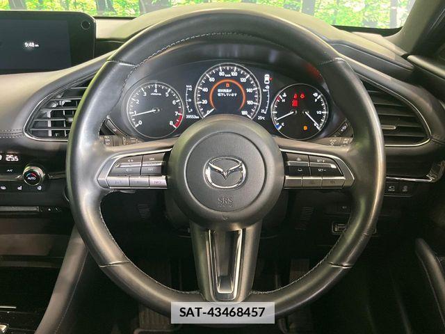 Mazda MAZDA3 2022-04 7962525-10