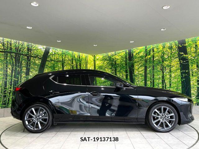 Mazda MAZDA3 2023-11 7962523-16