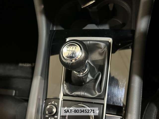 Mazda MAZDA3 2019-10 7962530-27