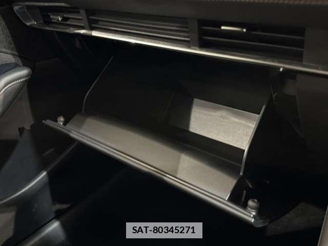 Mazda MAZDA3 2019-10 7962530-29