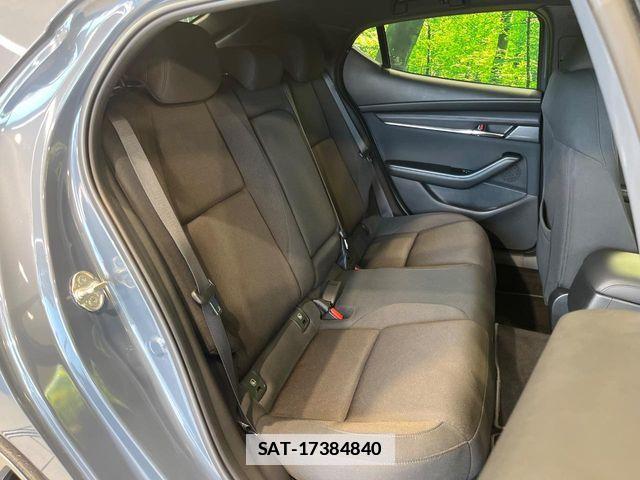 Mazda MAZDA3 2021-06 7962527-8