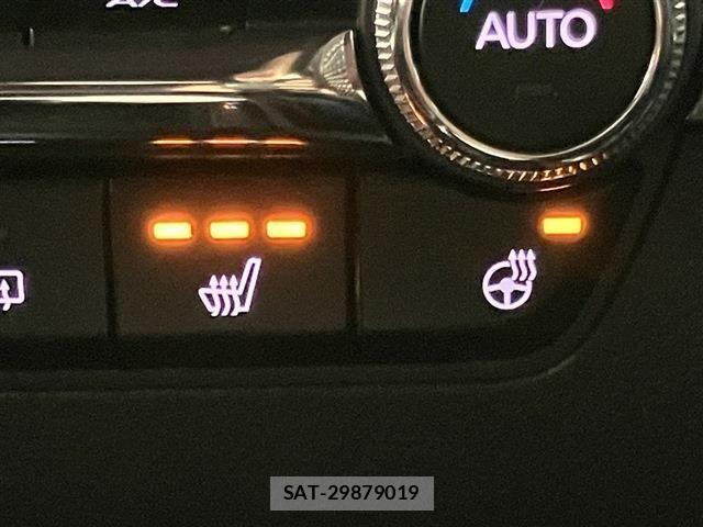 Mazda MAZDA3 2019-09 7979847-13
