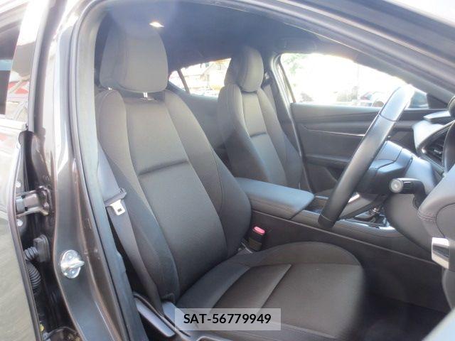 Mazda MAZDA3 2019-12 7979846-3