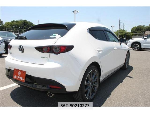 Mazda MAZDA3 2019-11 7979842-15