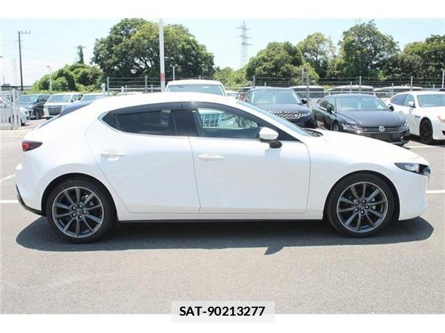 Mazda MAZDA3 2019-11 7979842-16