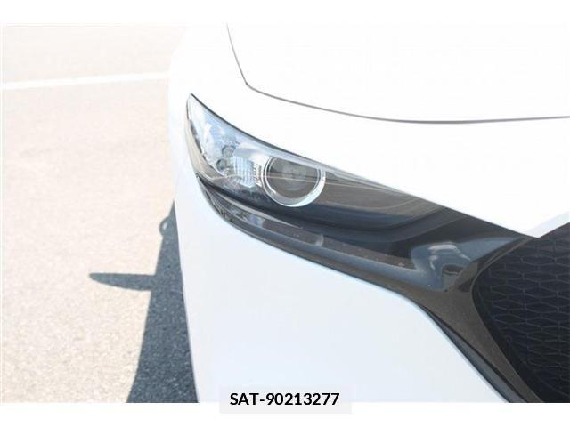 Mazda MAZDA3 2019-11 7979842-2