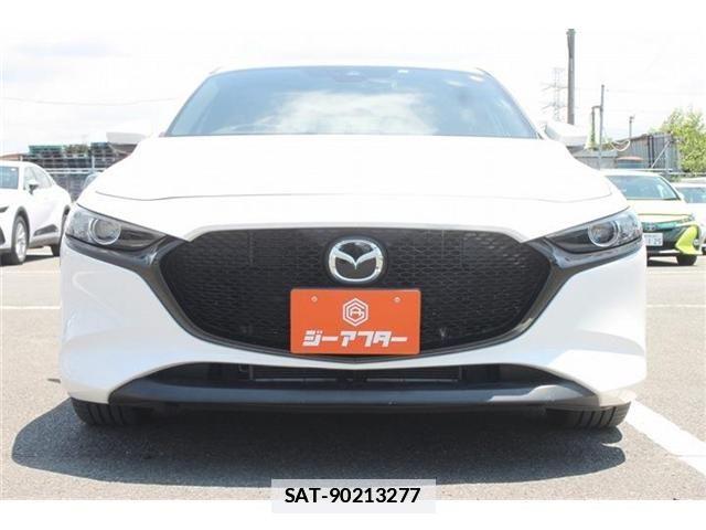 Mazda MAZDA3 2019-11 7979842-4