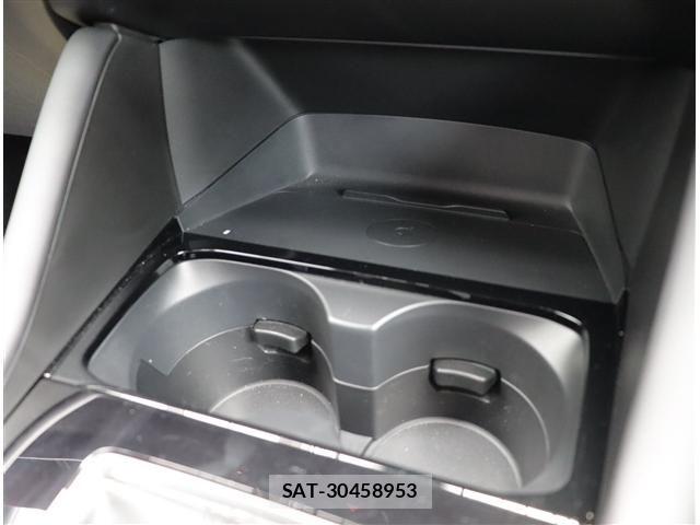 Mazda MAZDA3 2023-11 8036592-19