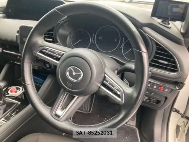 Mazda MAZDA3 2021-07 8036597-16