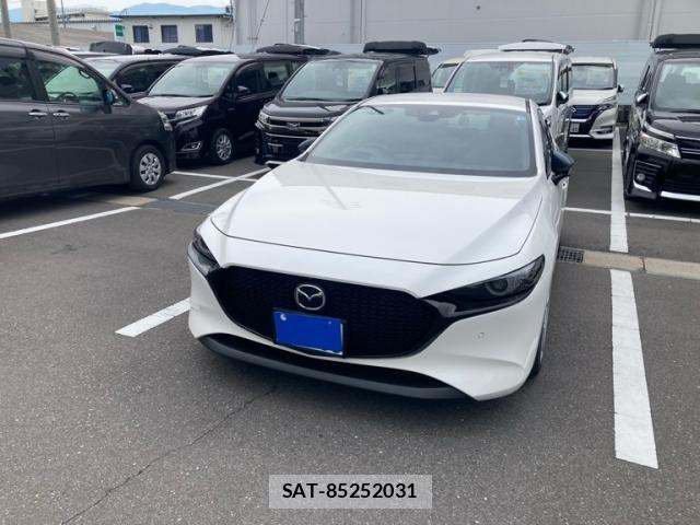 Mazda MAZDA3 2021-07 8036597-1