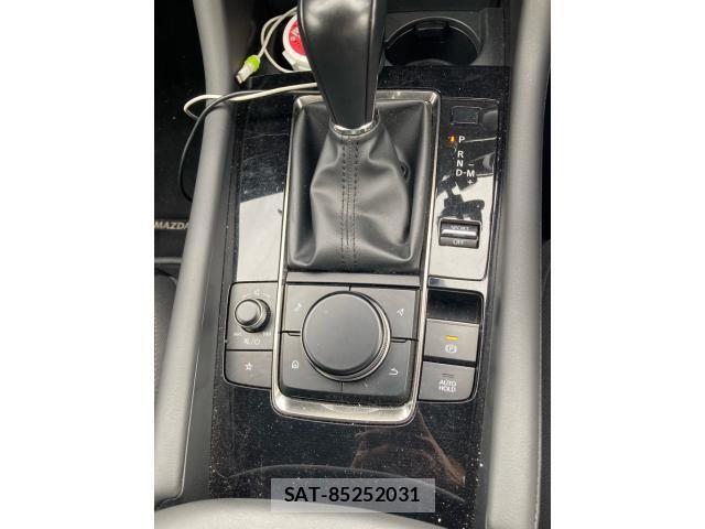Mazda MAZDA3 2021-07 8036597-22