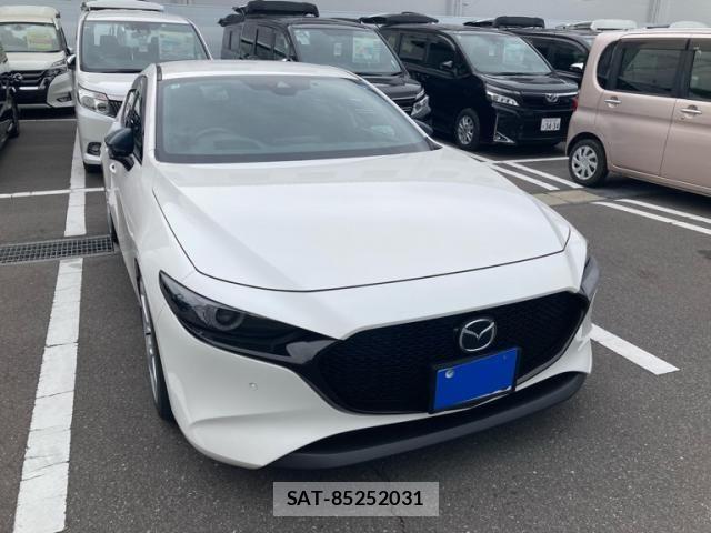 Mazda MAZDA3 2021-07 8036597-2
