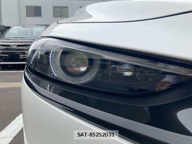 Mazda MAZDA3 2021-07 8036597-3