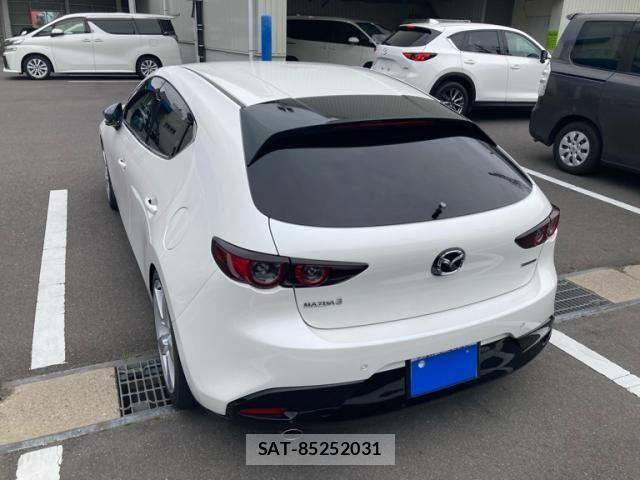 Mazda MAZDA3 2021-07 8036597-5