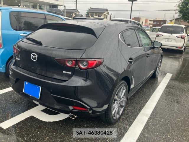 Mazda MAZDA3 2021-10 8036598-2