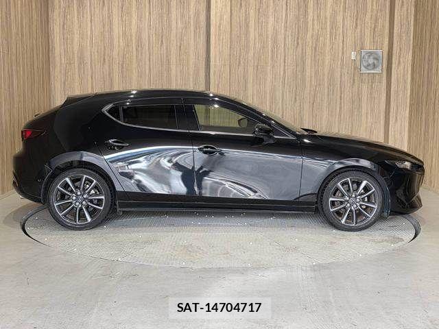 Mazda MAZDA3 2020-03 8036596-17