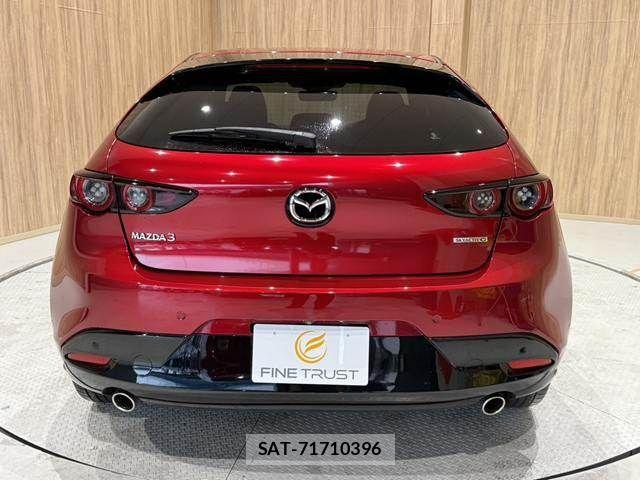 Mazda MAZDA3 2019-08 8036599-19