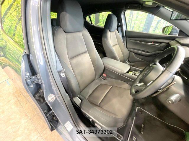 Mazda MAZDA3 2022-10 8036594-8