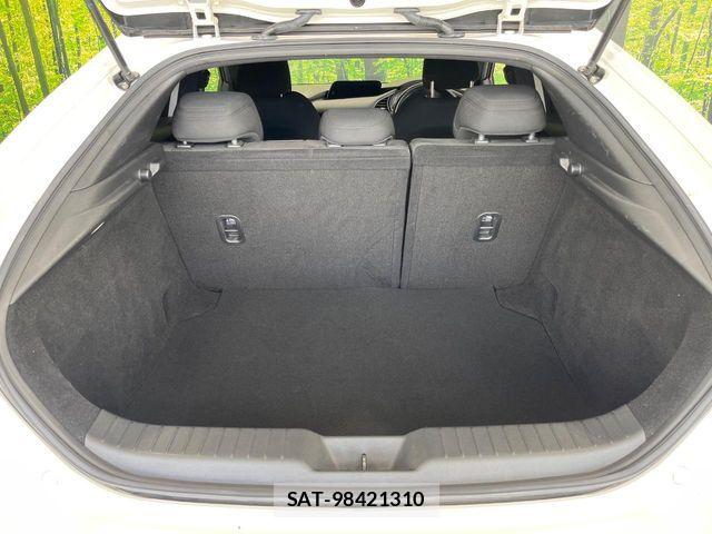 Mazda MAZDA3 2021-07 8036595-9