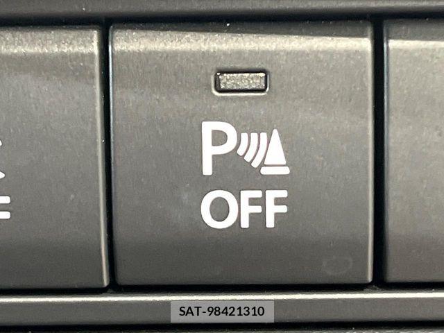 Mazda MAZDA3 2021-07 8036595-6