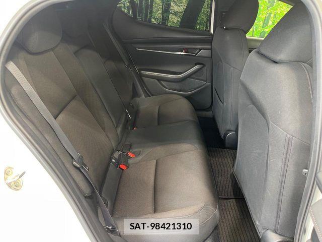 Mazda MAZDA3 2021-07 8036595-8