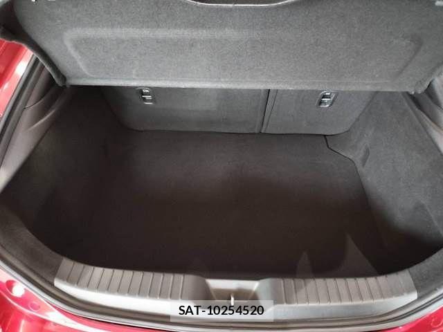 Mazda MAZDA3 2020-03 8074470-12
