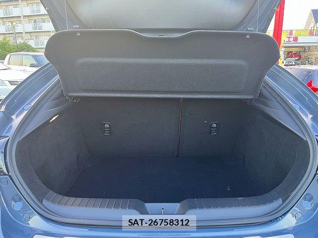 Mazda MAZDA3 2023-12 8100289-20