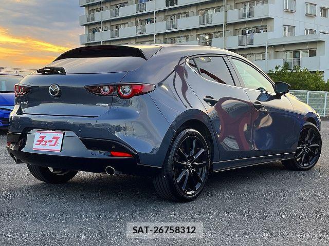 Mazda MAZDA3 2023-12 8100289-2
