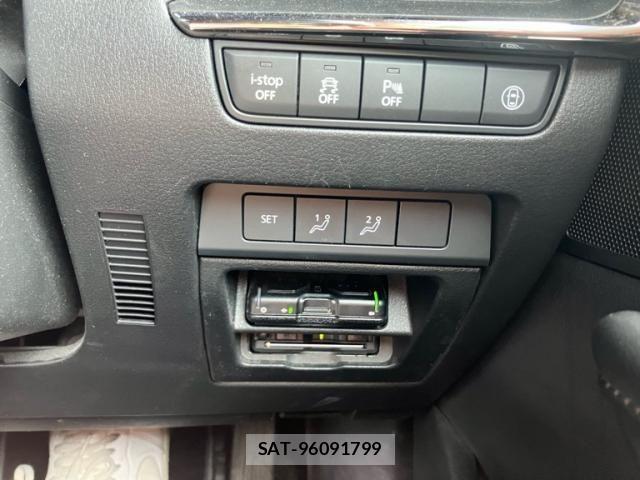 Mazda MAZDA3 2021-03 8100295-16