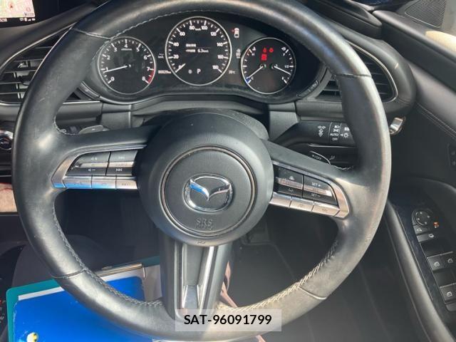 Mazda MAZDA3 2021-03 8100295-17