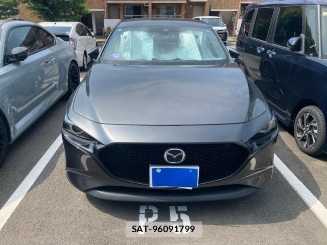 Mazda MAZDA3 2021-03 8100295-1