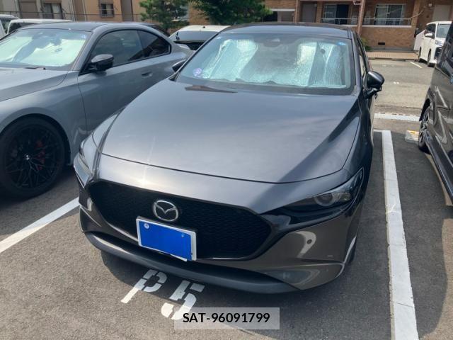 Mazda MAZDA3 2021-03 8100295-2