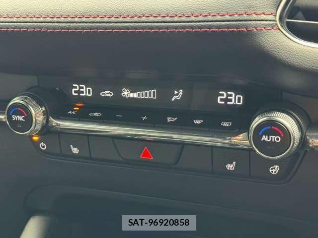 Mazda MAZDA3 2025-05 8100288-5