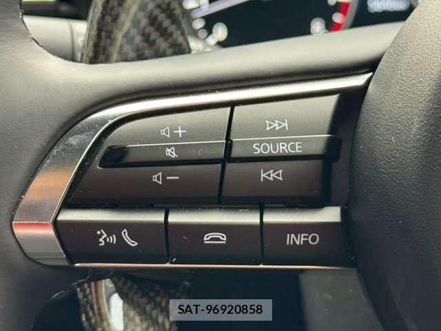Mazda MAZDA3 2025-05 8100288-6