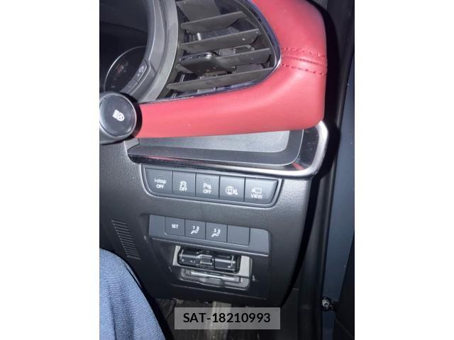 Mazda MAZDA3 2024-03 8100296-17