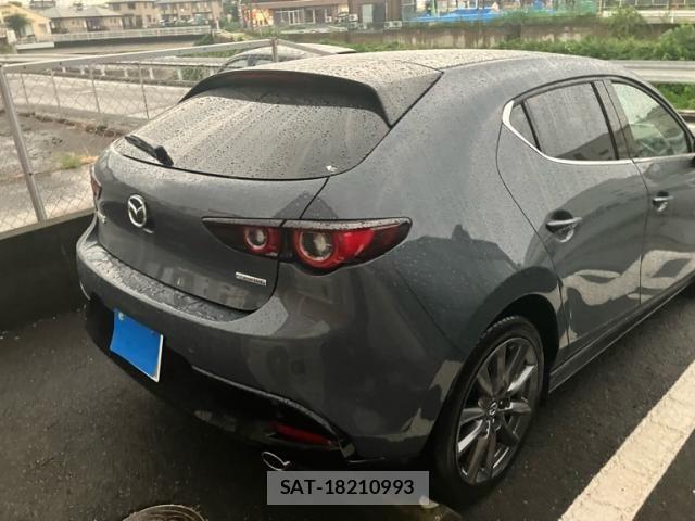 Mazda MAZDA3 2024-03 8100296-2